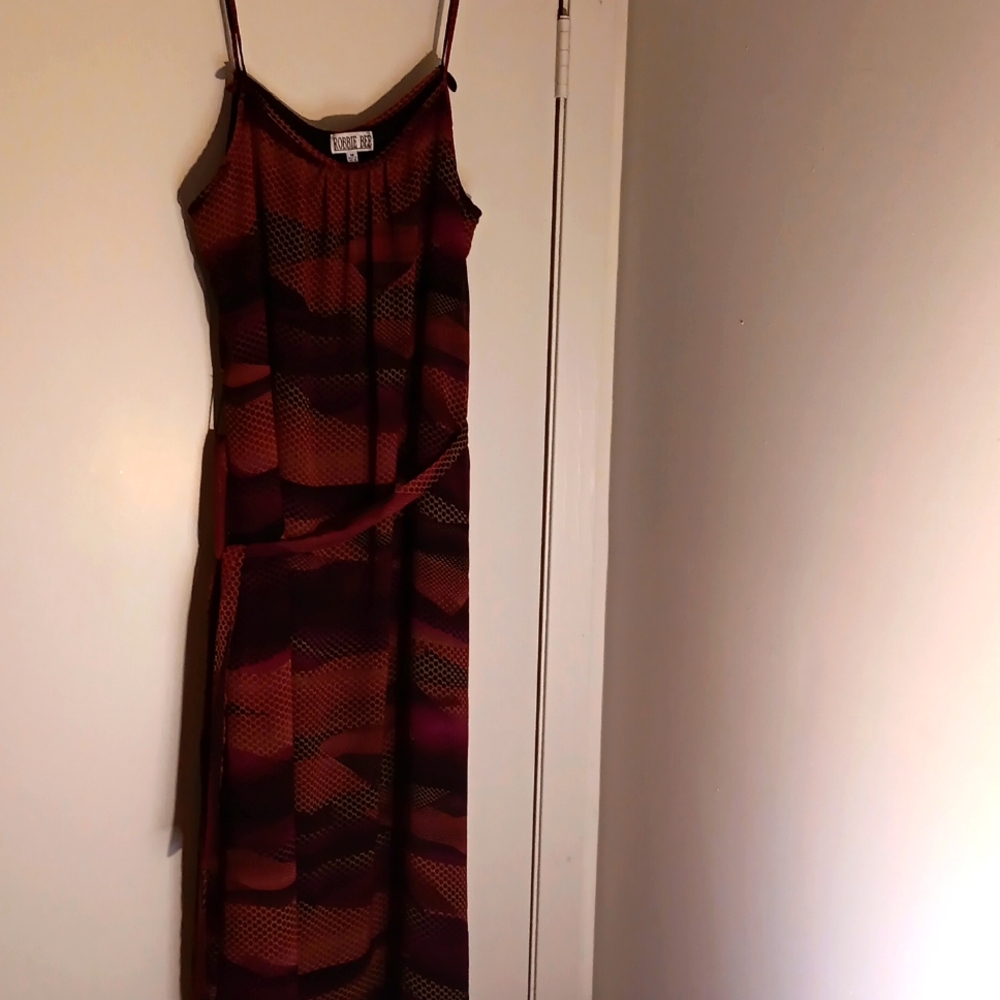 ROBBIE BEE Sun dress size 14.  Black, burgundy, and tan.
